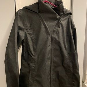 MEC Sidestreet Rain Jacket. Size L. Colour: Black Healther